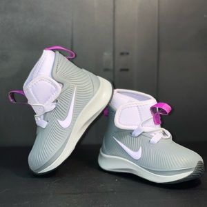 Nike Boots
